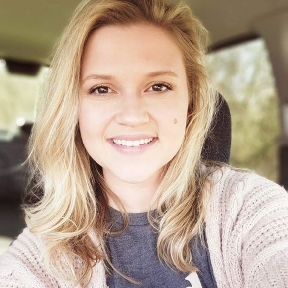 Meet your Posher, Jessica - Picture 1 of 1